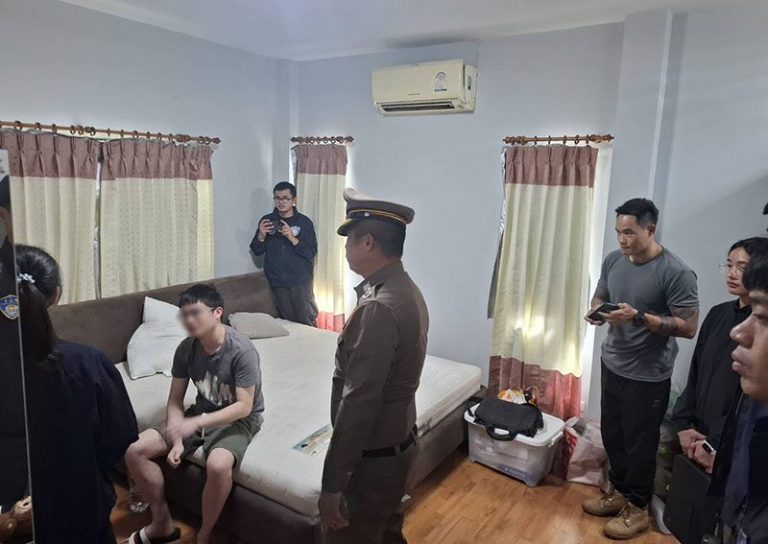 中国学生签证被滥用:泰国警方打击网络赌博 中国学生签证被滥用:泰国警方打击网络赌博