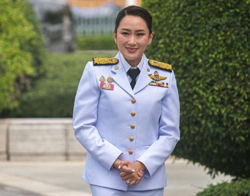 泰国总理佩通坦辞职:因人民议会和军方的压力 泰国总理佩通坦辞职:因人民议会和军方的压力