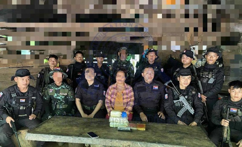 克伦邦妙瓦底警方缴获大量摇头丸和相关证据 克伦邦妙瓦底警方缴获大量摇头丸和相关证据