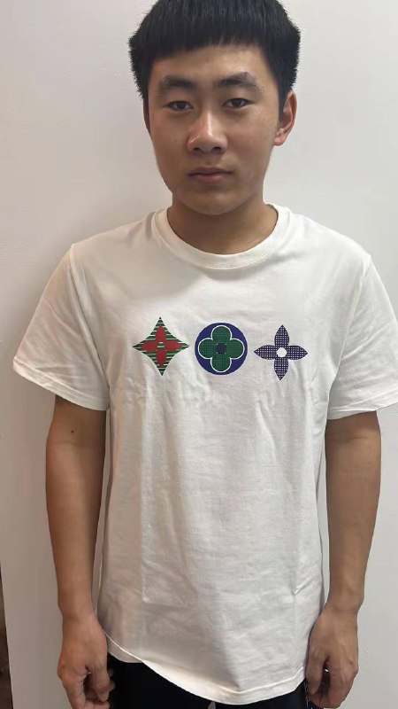 警方发出紧急通告:重申对重大涉毒逃犯的追捕 警方发出紧急通告:重申对重大涉毒逃犯的追捕