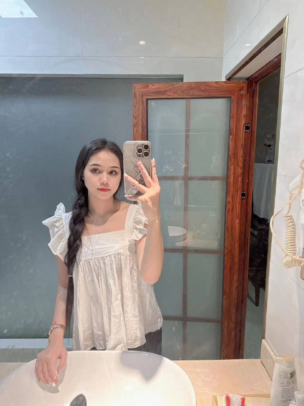 警惕:网络美女诈骗与绑架团伙的阴影 警惕:网络美女诈骗与绑架团伙的阴影